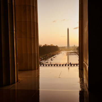 Sunrise At The Lincoln Memorial
