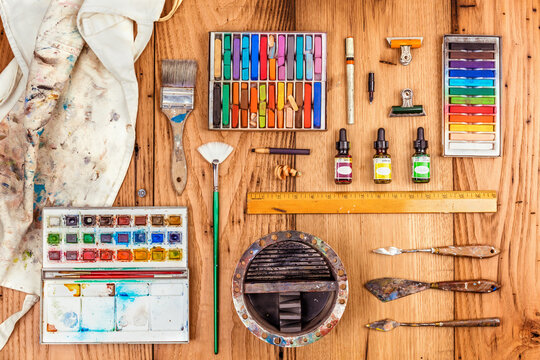 A Collection of Fine Art Tools, Supplies and Mediums