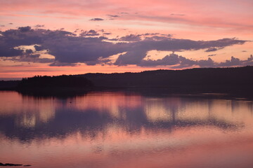 Fototapeta premium sunrise over the ocean