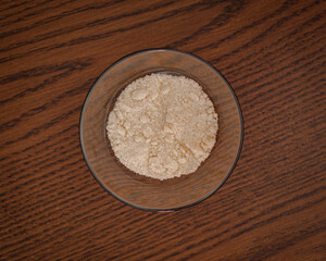 Tazón con queso Parmigiano Reggiano