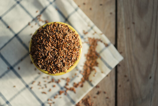 grain flax in the yellow plate