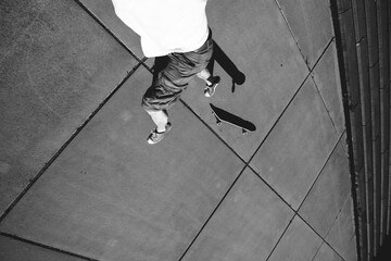 Skateboard fail selfi