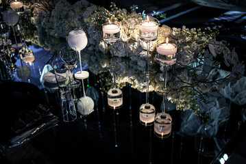 Elegant Mexican wedding with flowers like roses and candles