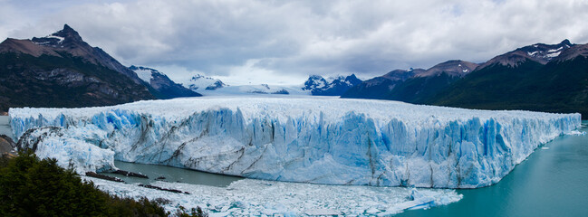 Panorámica glaciar Perito Moreno