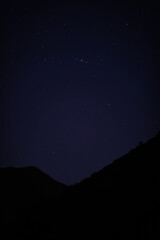 Naklejka premium Valle del tetero en la noche