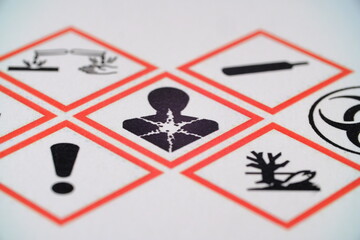 WHMIS 2015 SYMBOLS WORKPLACE HAZARDOUS MATERIAL INFORMATION SYSTEM. HEALTH HAZARD FOCUSED SYMBOL. FOR INDICATORS AND FOR EMPLOYEE AND EMPLOYER