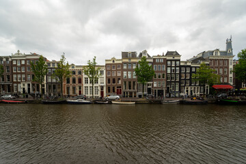 Naklejka premium Amsterdam Holland Niederlande Gouda Grachten