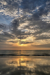 Obraz premium coucher de soleil vertical