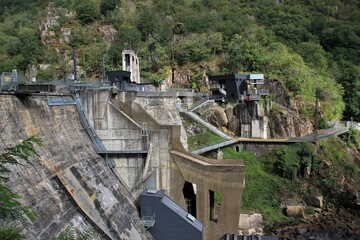 Barrage hydroélectrique du Saillant.