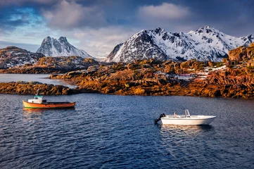 Tuinposter Spring over polar circle. Dramatic view of Lofoten Islands with Nonstinden mount on background. Captivating morning scene of Steine port on Vestvagoy island, Norway. Traveling concept background.. © Andrew Mayovskyy