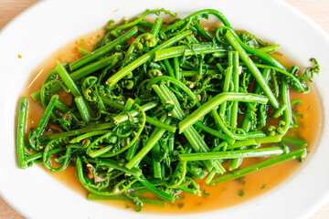 stir-fried vagatable fern with oyster sauce