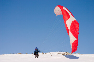 paragliding in the mountains