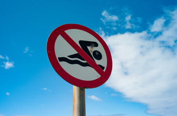 No swinning sign on Clogher Strand beach in the Dingle pininsula