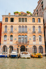 Fototapeta na wymiar Venetian Architecture in Venice Italy