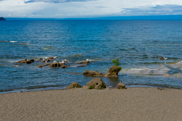 Fototapeta na wymiar View of Llanquihue Lake and the beach. Frutillar Bajo, Chile