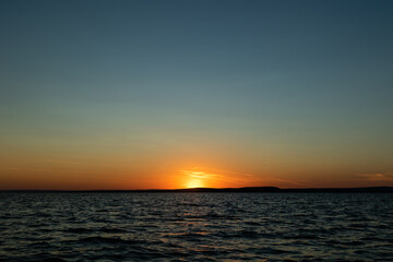 Obraz premium sunrise over the sea, morning colors