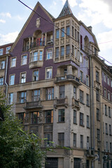 Fototapeta na wymiar Beautiful vintage multi-storey building in St. Petersburg