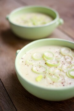 Parsnip, apple and leek soup