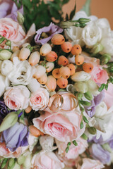 wedding bouquet of roses