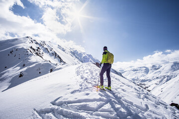 Fototapeta na wymiar Backcountry Skiing in Iran, Alborz Mountains, Dizin, Tehran, Iran 