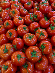 Fresh tomatoes in the market