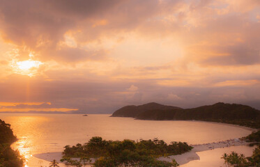 Fototapeta premium Sunset over the sea