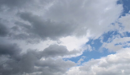 Cielo e nuvole in autunno - paradiso