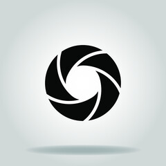diafragma icon or logo in  glyph
