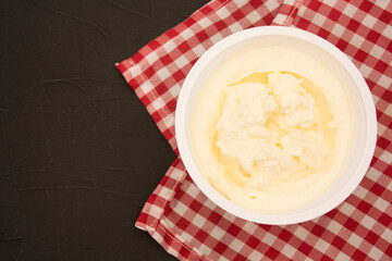 Bowl of fresh cream cheese spread.