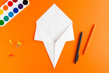 Step-by-step instructions for origami paper casting for Halloween. Step 8. DIY for all saints ' day.