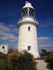 Fototapeta na wymiar white lighthouse western australia coast