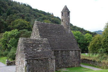 Fototapeta na wymiar Wicklow in Irland Historische Landschaften Kirche Ruine Friedhof