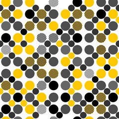 Seamless pattern with circles in retro colors.  Vector illustration	