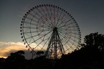 観覧車　夕焼け