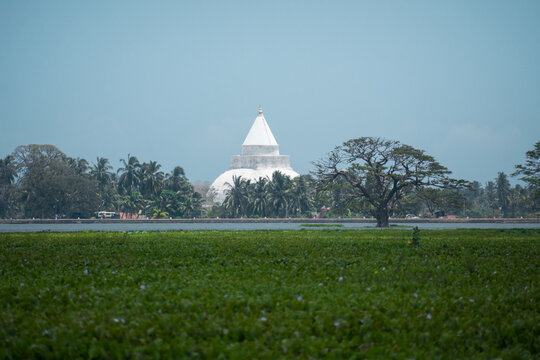Tissamaharama Raja Maha Vihara. An ancient Buddhist temple in Tissamaharama, Southern Province of Sri Lanka.