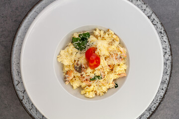 omelet with salmon and spinach.