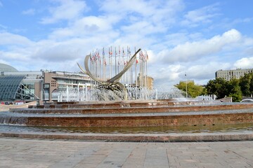 Fountain "Abduction of Europe" - a complex of the same name sculpture by Olivier Strebel and a fountain with lighting, designed by the sculptor Yuri Platonov.