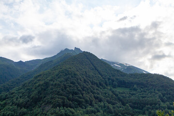 Paysage de montagne, pyrénées centrale, france, ariège