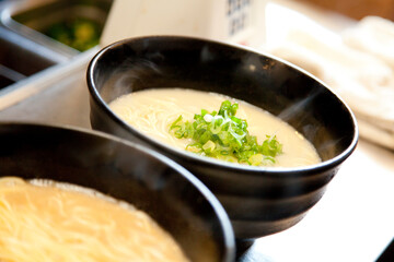 豚骨ラーメン