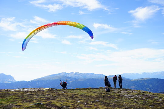 Paraglinders from Plan de Corones on Italian Alps, Dolomites, Sudtirol, Trentino Alto Adige, Italy