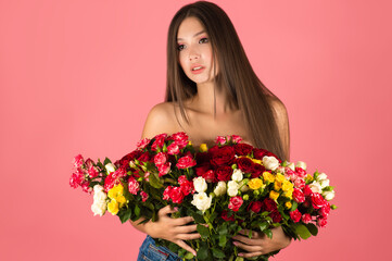 beautiful brunette with roses