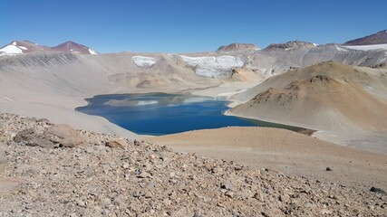 Crater Corona del Inca (La Rioja, Argentina) © FliaMont