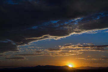 niebo chmury natura zachód słońca światło widok