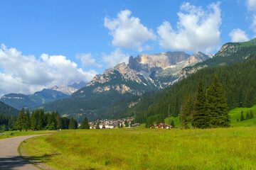 Fototapeta na wymiar Along the cycleway of Fassa valley, Dolomites