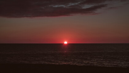 Obraz premium Sunset in the sea. Batumi. Georgia