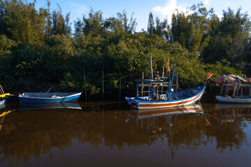 Obraz premium boat on the river