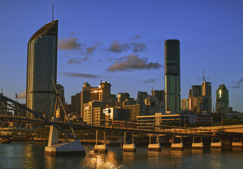 Fototapeta na wymiar Brisbane City skyline sunset river 