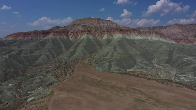 Ankara's Extraordinary Rainbow Hills

