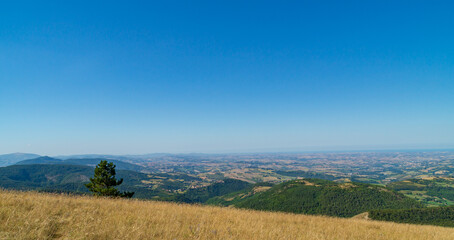 Obraz premium Vista da monte Murano nelle Marche