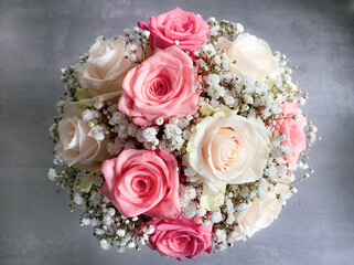bouquet of roses in white an rose